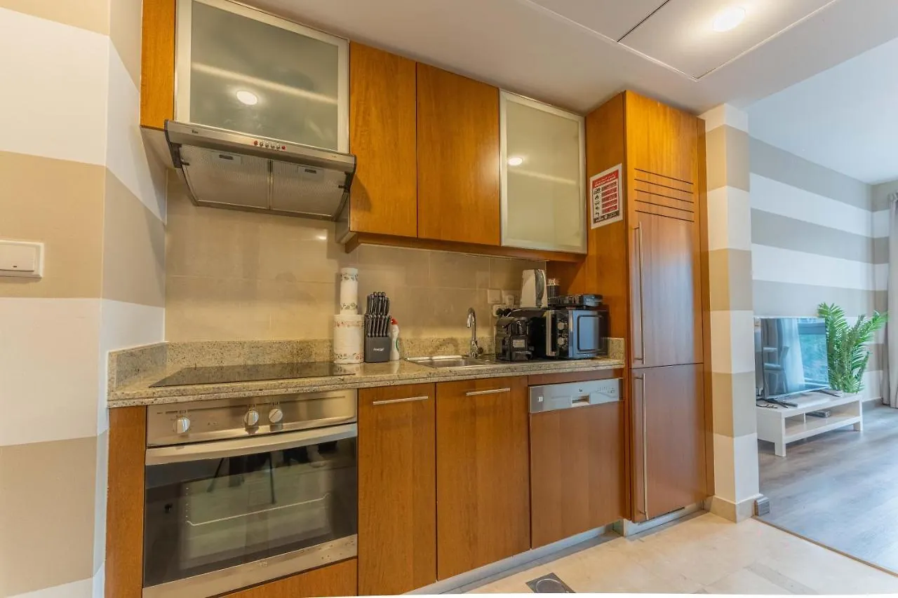 דירות First Class Studio With Dubai Downtown Boulevard View איחוד האמירויות הערביות