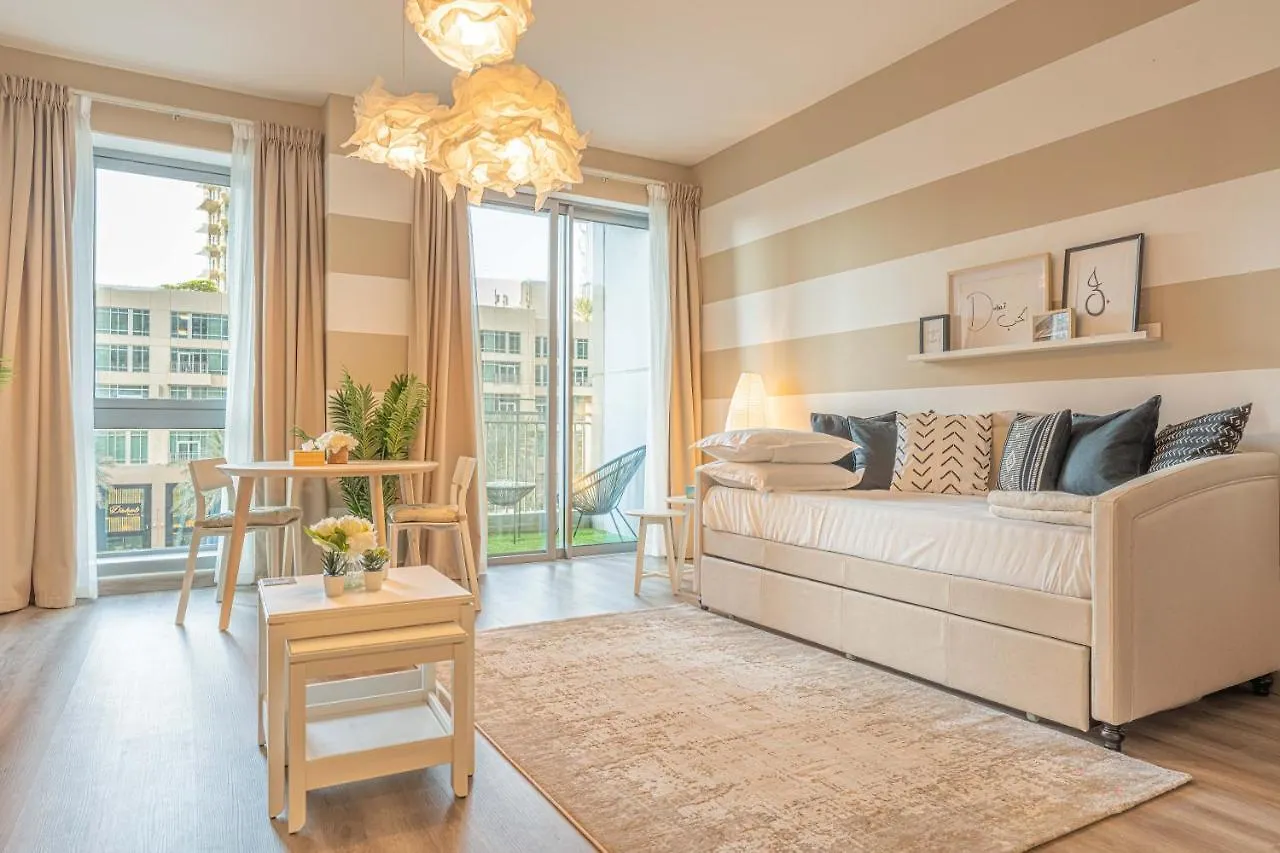 דירות First Class Studio With Dubai Downtown Boulevard View