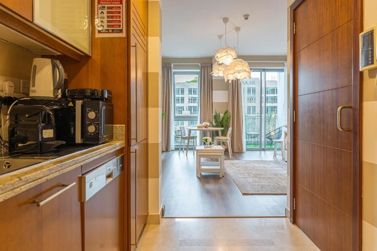 דירות First Class Studio With Dubai Downtown Boulevard View